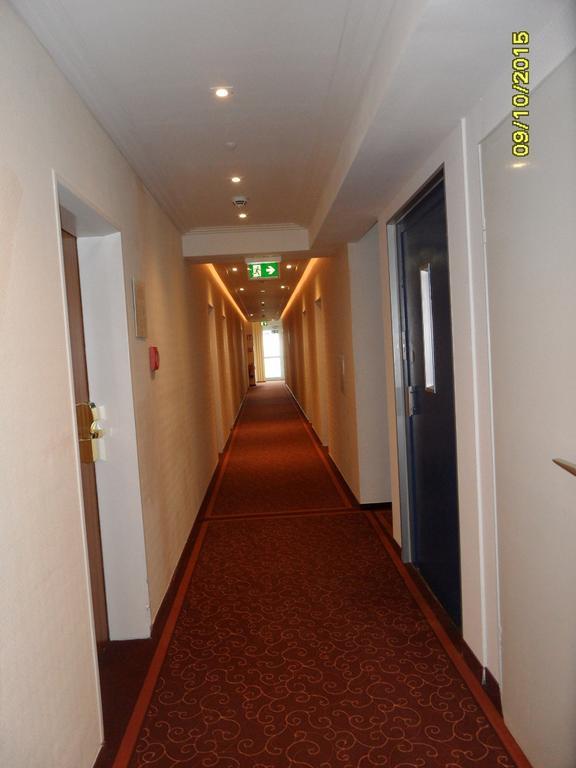 Wiking Hotel Henstedt-Ulzburg Exteriör bild